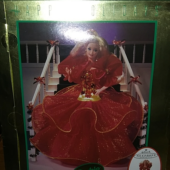 1993 Holiday Barbie - Picture 3 of 5